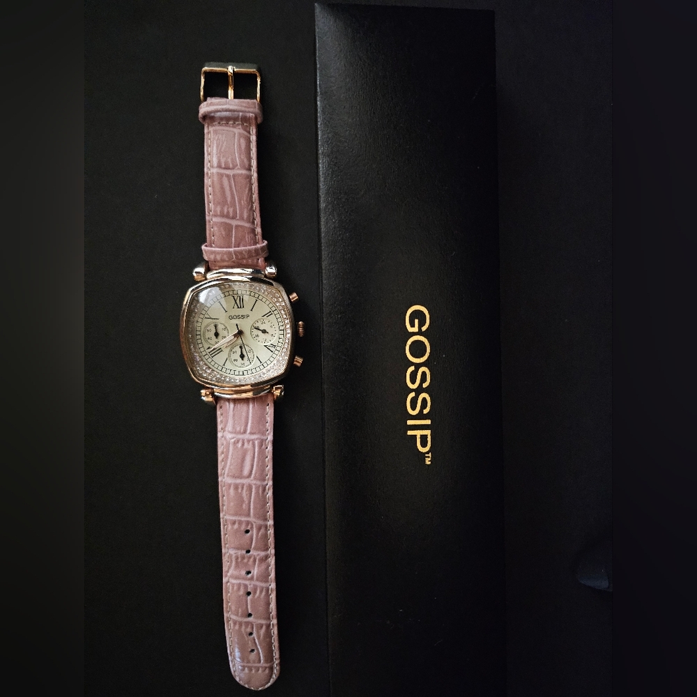 Watch - Picture 2 of 7